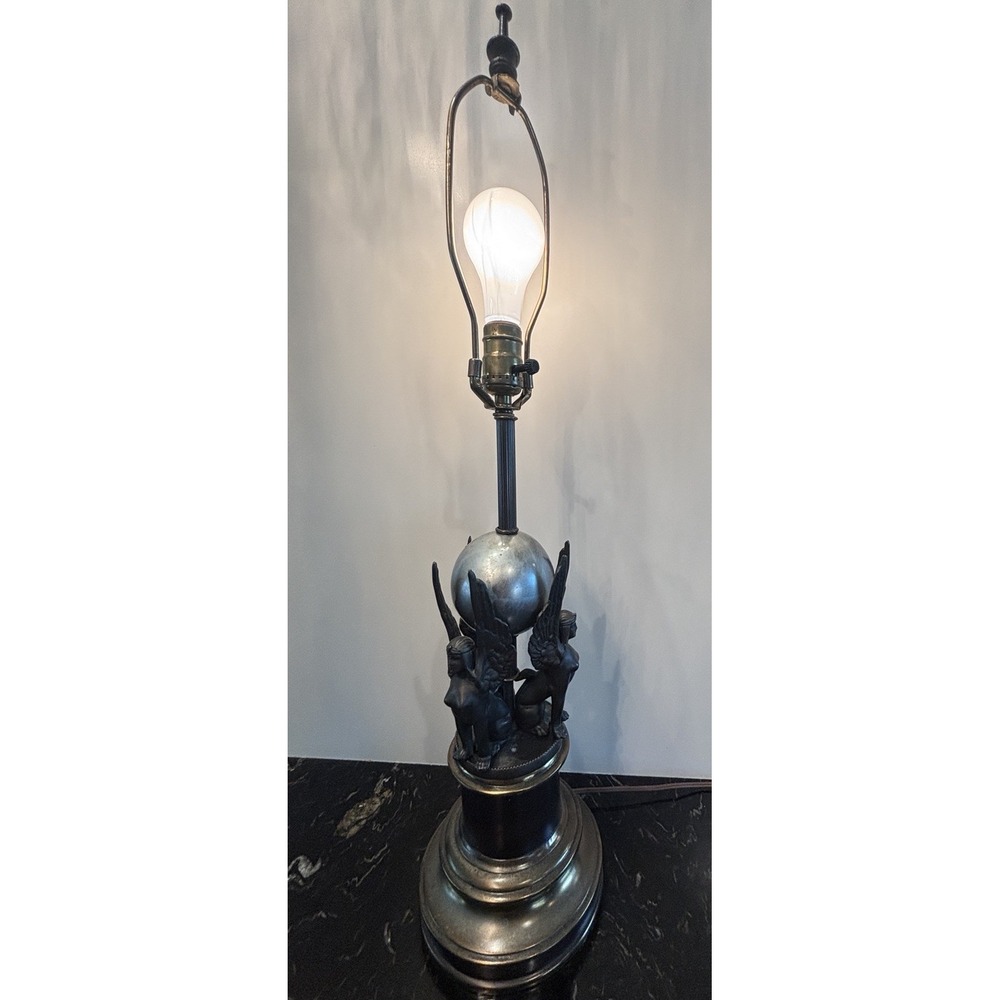 VINTAGE EGYPTIAN NUDE SPHINX TABLE LAMP